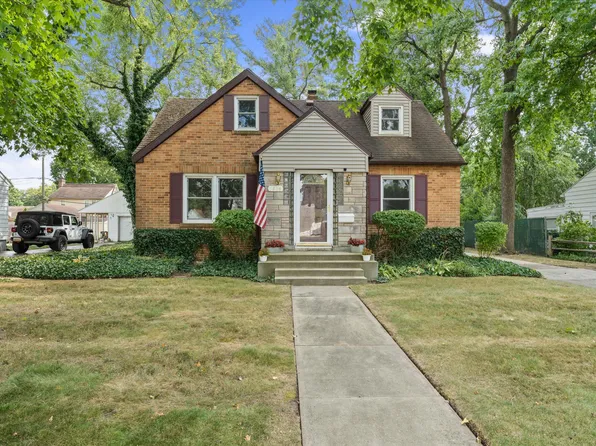 1610 Regent St, Niles, MI 49120