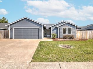 844 S Palmetto St, Cornelius, OR 97113