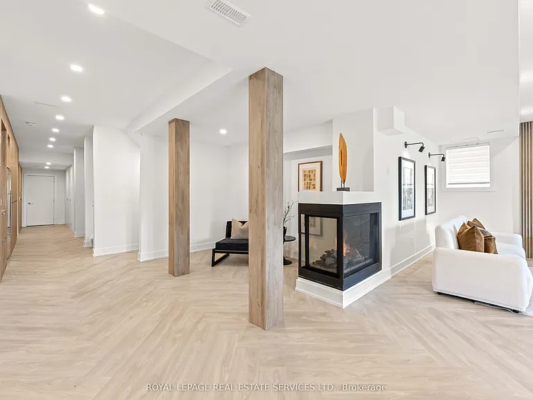 118 Coastline Dr — Photo 27