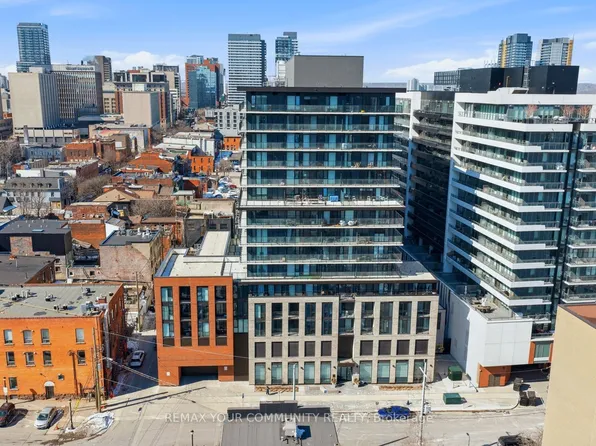 1 Jarvis St #1317, Hamilton, ON L8R 3J2