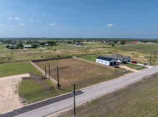 205 Desperado Loop, Del Valle, TX 78617