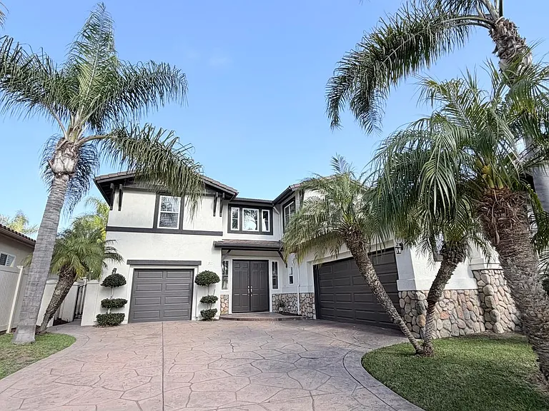 511 Paseo Burga — Photo 30