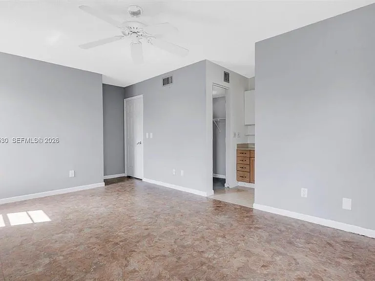 5894 Longbow Ln #6 — Photo 11