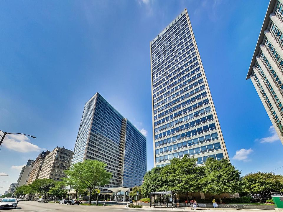 1st image of 3550 N Lake Shore Dr APT 1015
