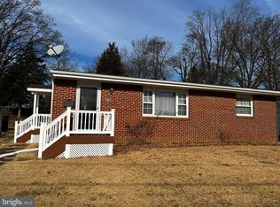 537 N Hildebrand Ave, Glendora, NJ 08029