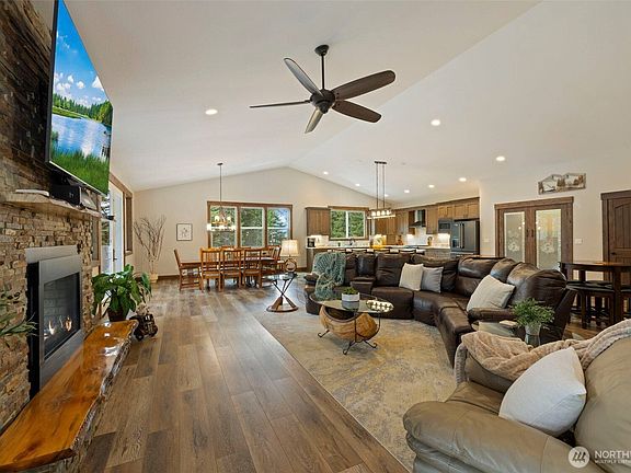 4th image of 11474 Westside Road