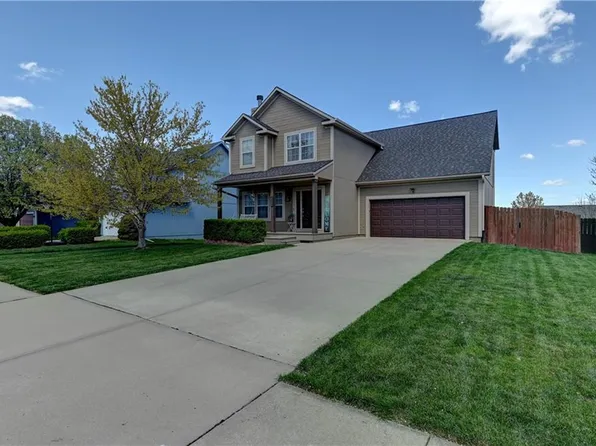 20990 W 124th St, Olathe, KS 66061