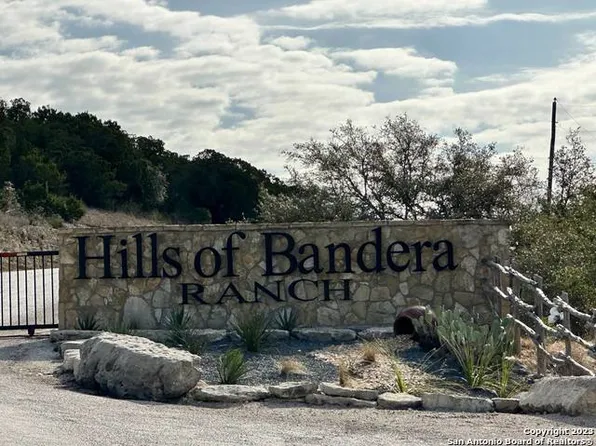 711 Hills of Bandera Rd LOT 6, Bandera, TX 78003