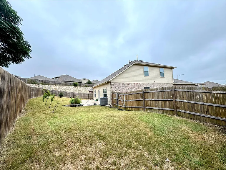 10921 Gonzales Ranger Pass — Photo 19