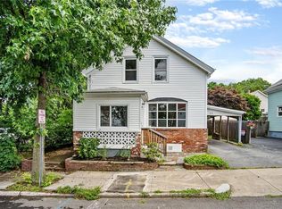 77 Boutwell St, Pawtucket, RI 02860