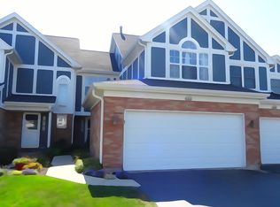 646 Kingsbridge Dr, Carol Stream, IL 60188