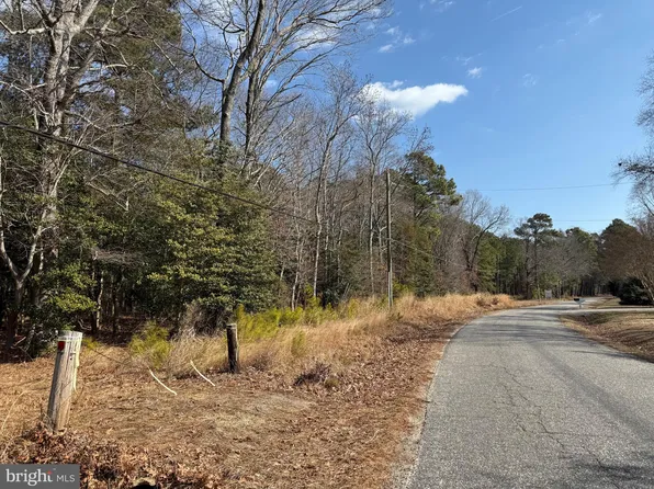 0 Fleets Bay Rd, White Stone, VA 22578