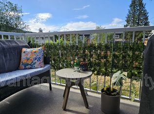235 Husch Rd #204, Kelowna, BC V1X 1M9