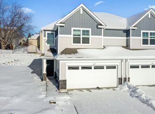 5419 Queens Dr NW, Rochester, MN 55901