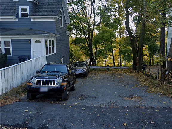 2nd image of 46 Devens St #1