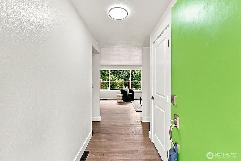 2nd image of 112 May St