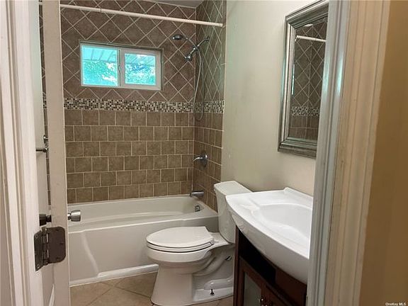 4th image of 17 Partridge Ln