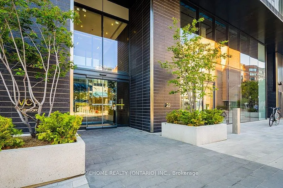 Building Photo - 28 Wellesley St E #809