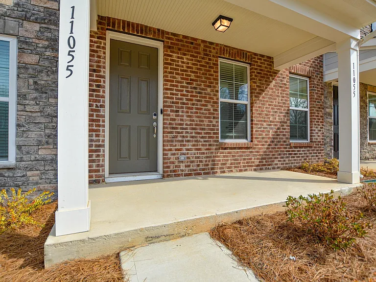 11055 Lawyers Rd #35 — Photo 3