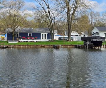 10866 Colony Rd, Pinckney, MI, 48169