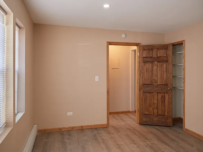 The Stone Falls Apartments — Photo 8