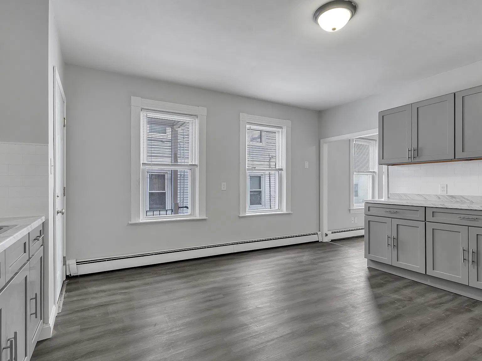 3 bed, 1400 sqft, $2,100 — Photo 4