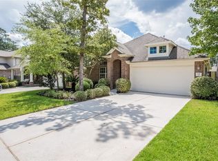 130 S Star Ridge Cir, The Woodlands, TX 77382