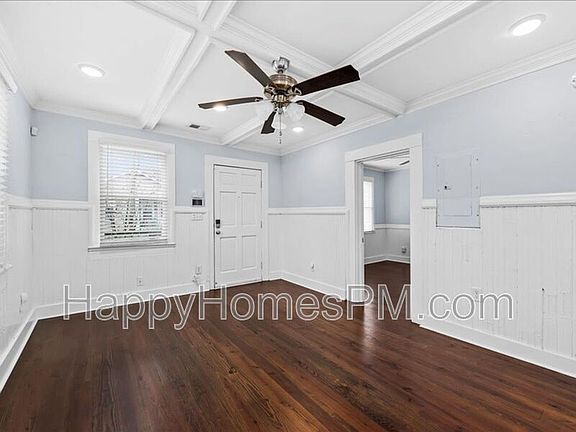 4th image of 52 Congress St