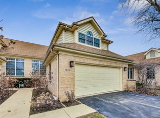 1924 Ivy Ln, Glenview, IL