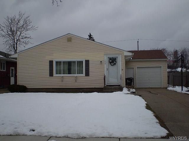 1st image of 140 Bannard Ave