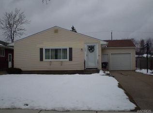 140 Bannard Ave, Tonawanda, NY 14150