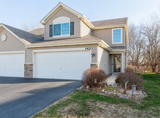 1421 Carlisle Ln, Hampshire, IL 60140