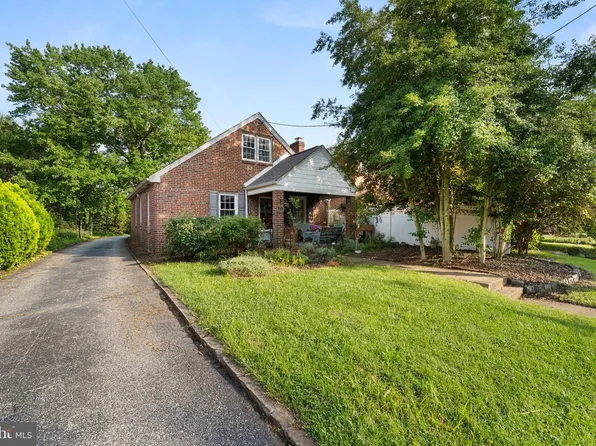 826 Woodlawn Ave, Wilmington, DE 19805