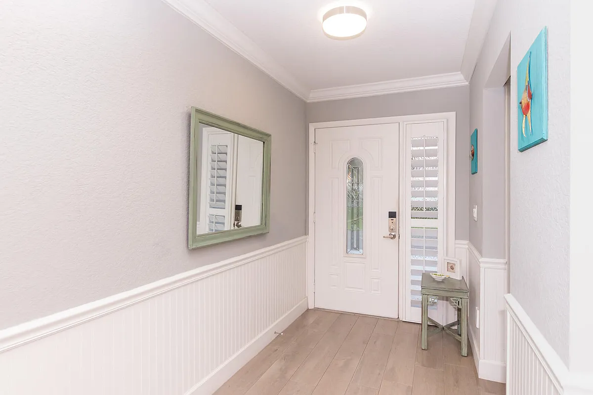 Building Photo - 4041 NE Breakwater Dr