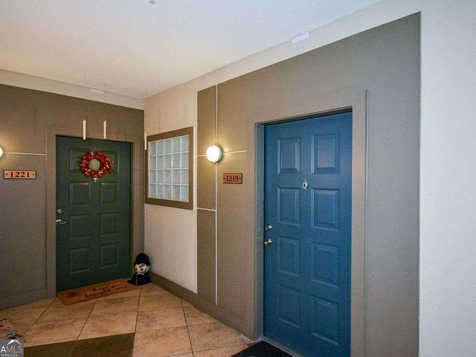 1st image of 400 17th St NW Unit 1219