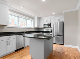 15 3rd St, Dover, NH 03820