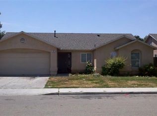 537 6th St, Sanger, CA