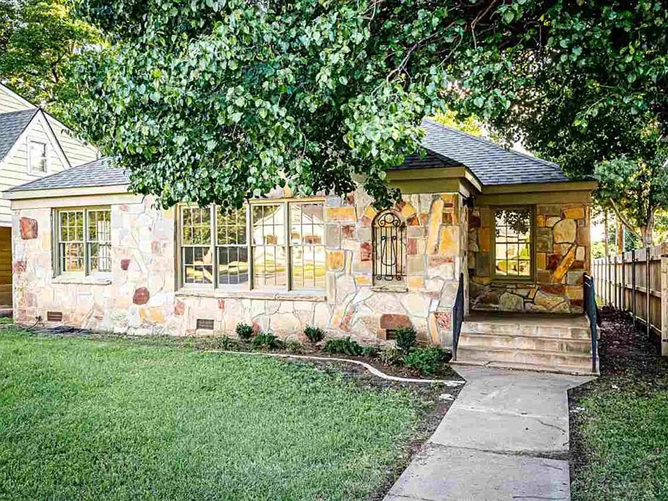 506 NW Fort Sill Blvd