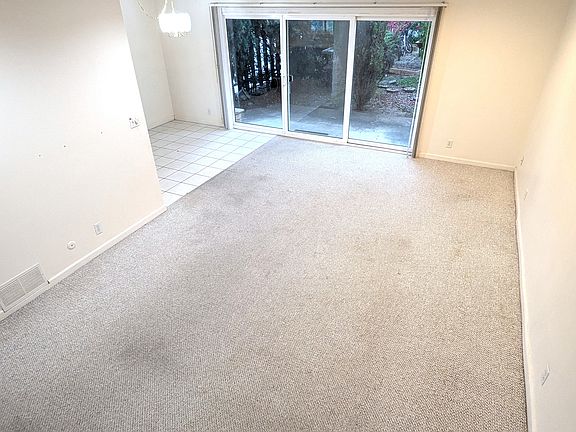 5th image of 1554 Brookvale Dr
