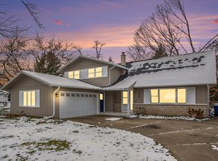 6322 Trotwood St, Portage, MI 49024