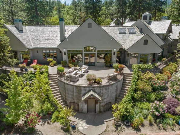 500 Ashland Loop Rd, Ashland, OR 97520