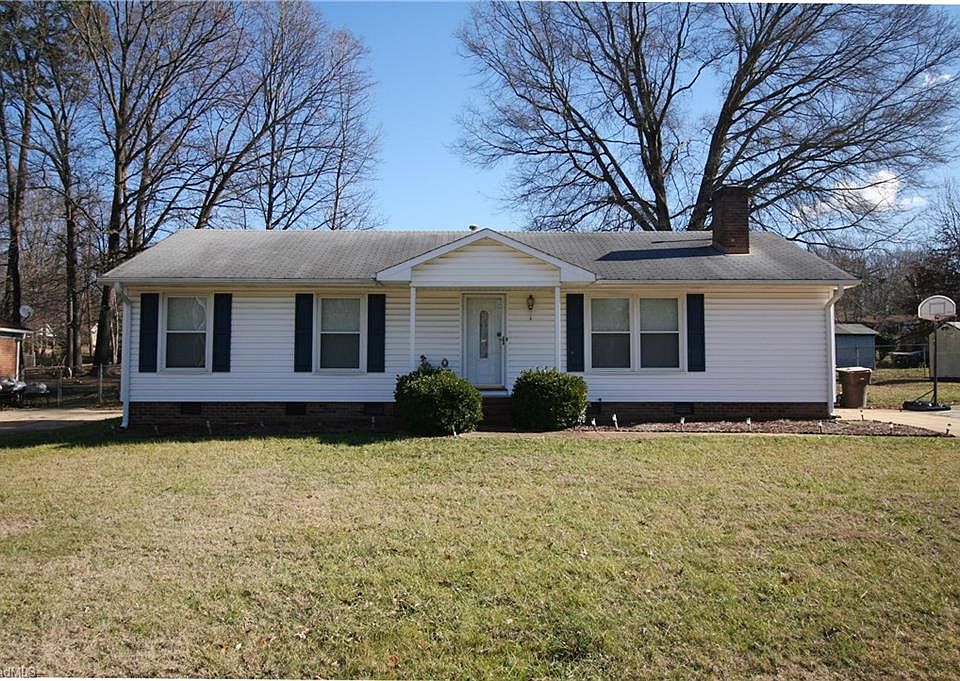 1st image of 3307 Woodcreek Dr