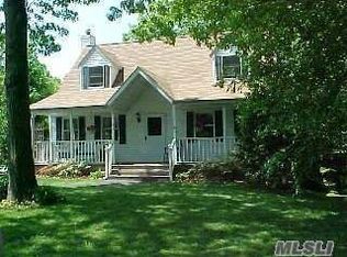 120 Curtis Dr, Sound Beach, NY 11789