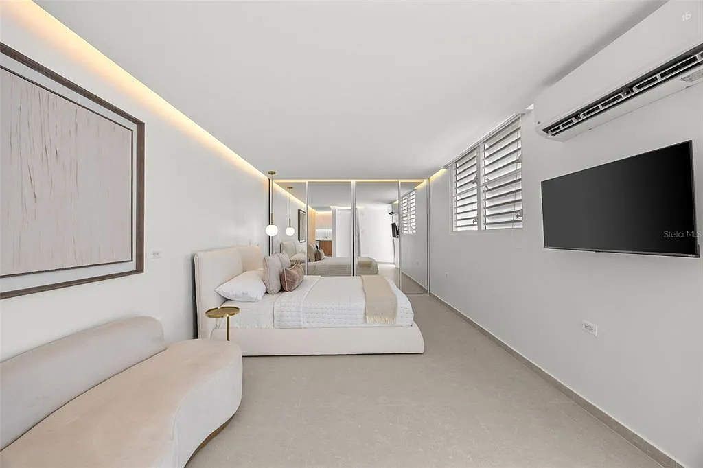 1 bed, 1.0 bath, 342 sqft, $2,500 — Photo 4