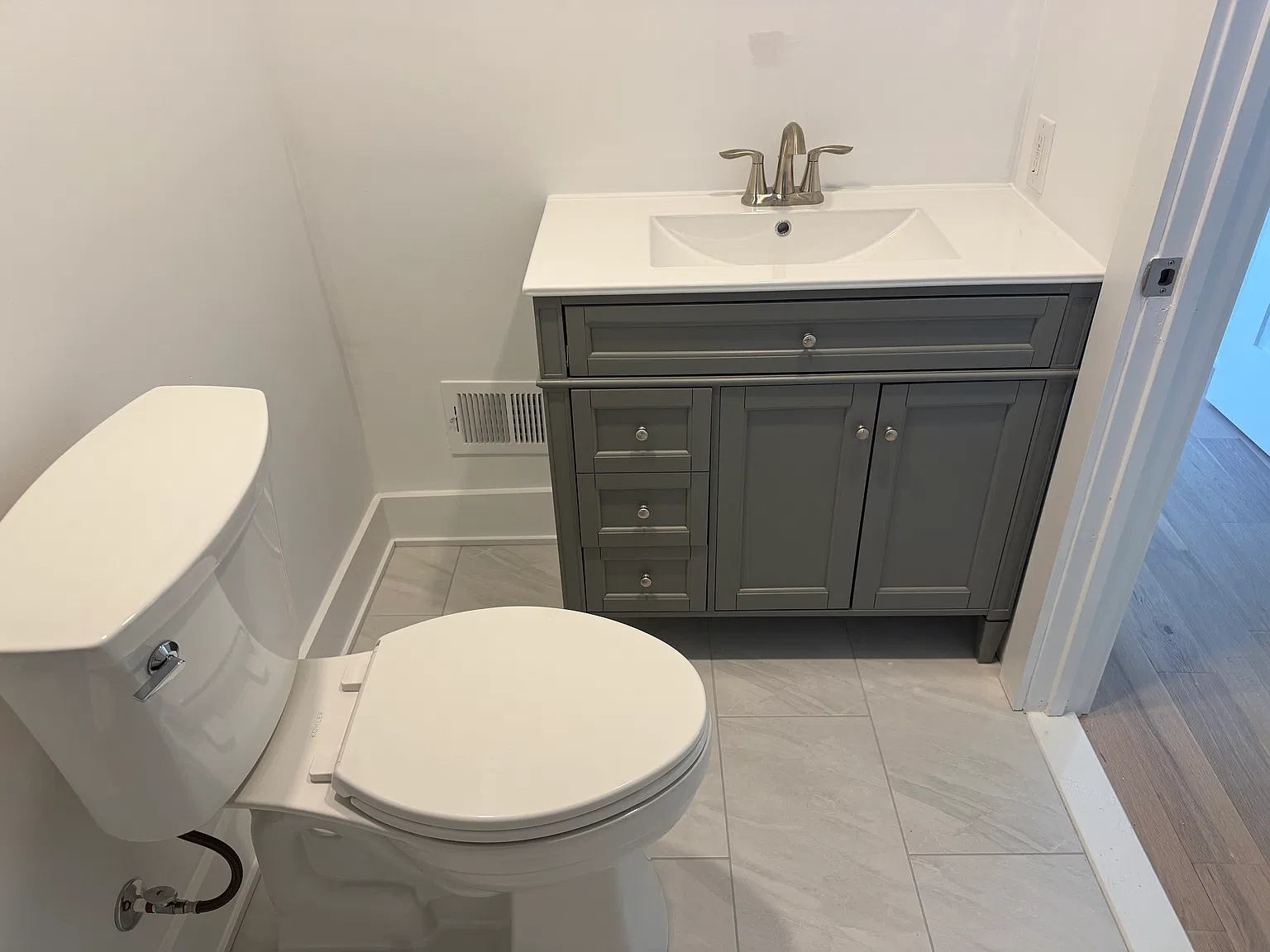 3 bed, 1.5 bath, $2,550 — Photo 4