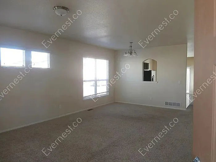 3412 Shrikes Tail Hts — Photo 9