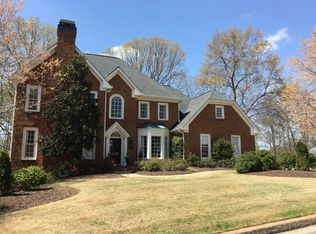 8595 Haven Wood Trl, Roswell, GA 30076