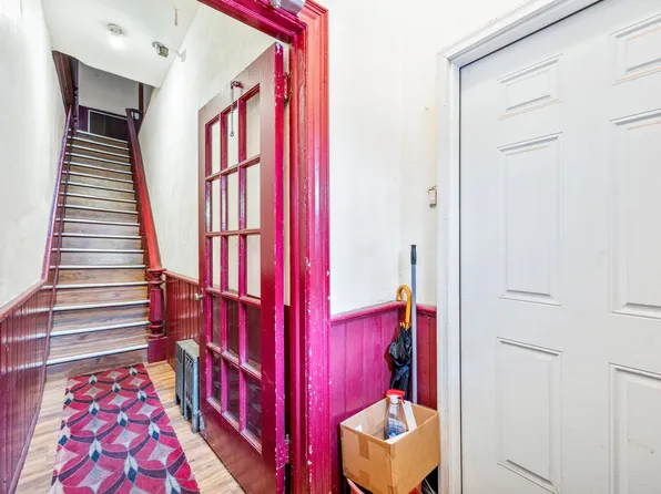 188 North 8th Street image 8 of 23