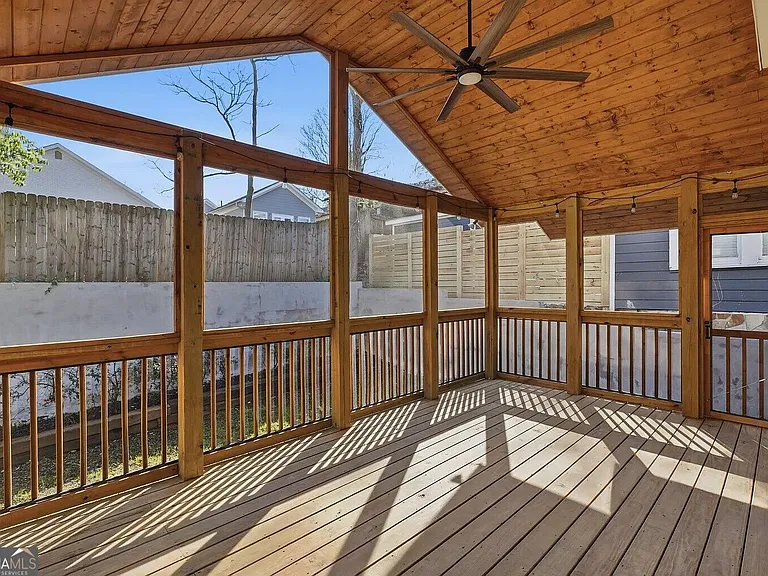 501 Rankin St NE — Photo 37
