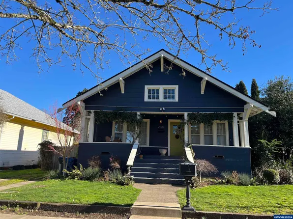 230 18th St NE, Salem, OR 97301